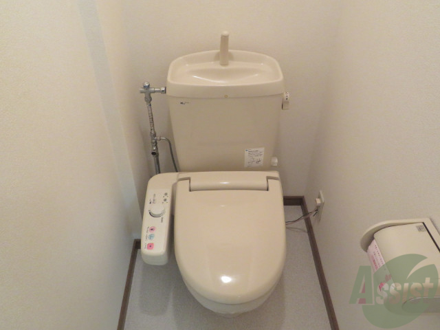 トイレ　トイレは、清潔感があり安心して使用できます。