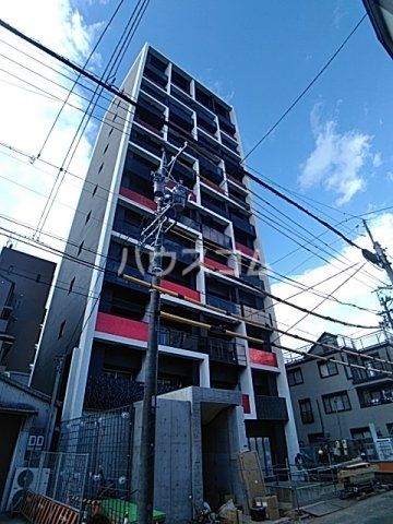 名古屋市西区花の木のマンションの建物外観