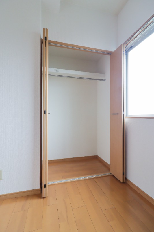 収納　図面と現状に相違がある場合には現状を優先