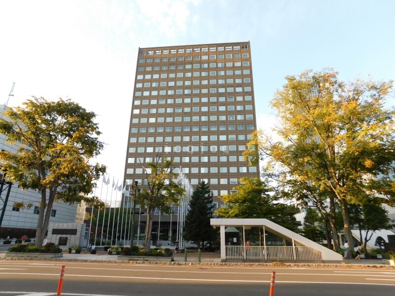 【札幌市中央区北三条東のマンションの役所】