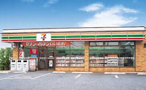 【D-ROOM和田町のコンビニ】