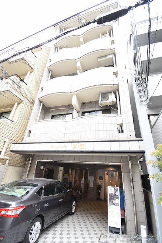 京都市中京区船屋町のマンションの建物外観