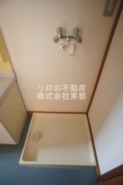 その他　洗濯機置場には防水パンを設置！水漏れも安心です◎
