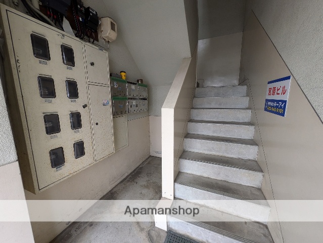 ロビー　エントランス