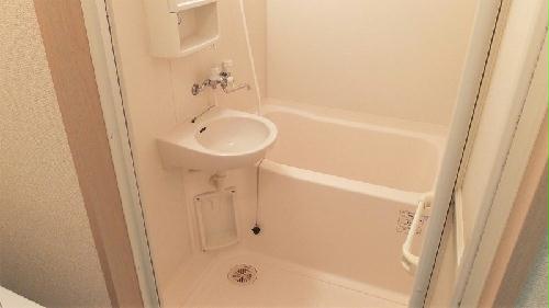 バス・シャワールーム　現況優先