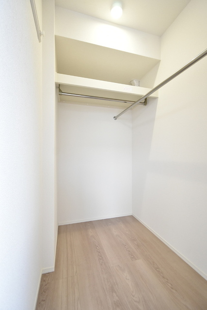 収納　洋室(3)ウォークインクローゼット