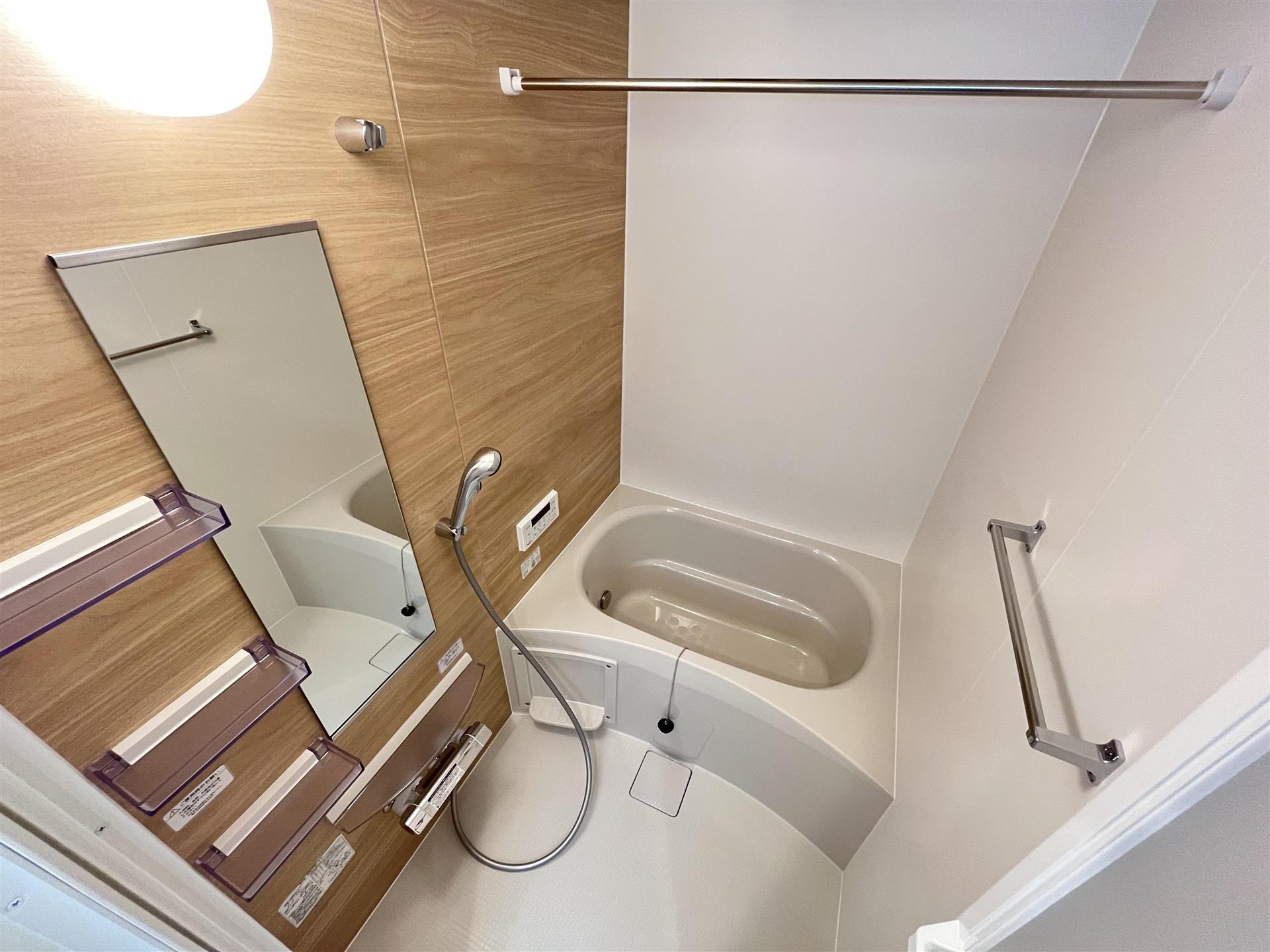 バス・シャワールーム　ユニットバス 追焚 浴室換気乾燥機