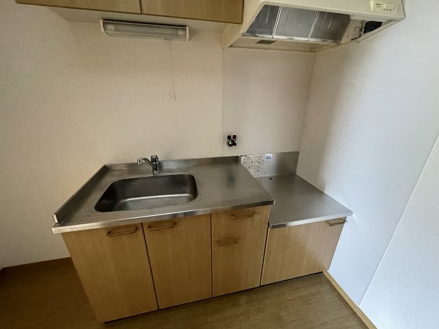 キッチン　キッチンでお料理をお楽しみください