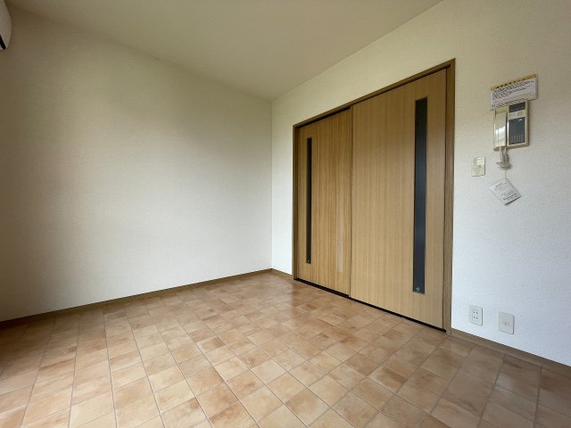 その他部屋・スペース　落ち着いて過ごせるお部屋なので、寝室にいかがでしょうか