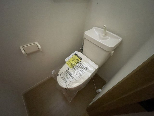 トイレ　落ち着いたトイレです