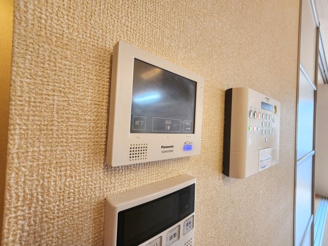 セキュリティ　モニター付インターホン