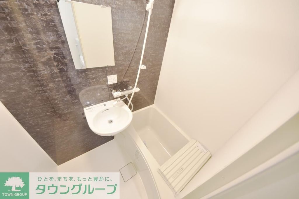 バス・シャワールーム　バス