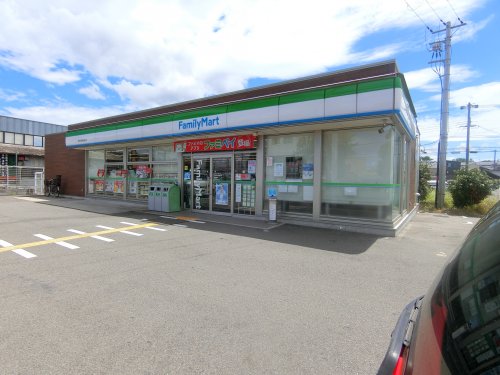 コンビニ　ファミリーマート　堺百舌鳥陵南町店（コンビニ）まで690m