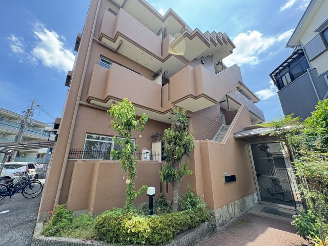 建物外観　おしゃれな外観です