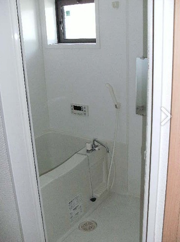 バス・シャワールーム　同物件別部屋