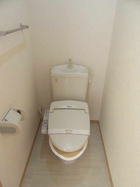 トイレ　同物件別部屋