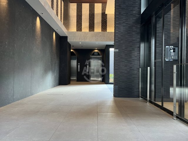 ロビー　レジュールアッシュNAMBA　ロビー