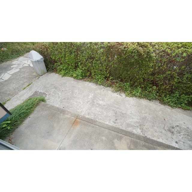 バルコニー　テラス