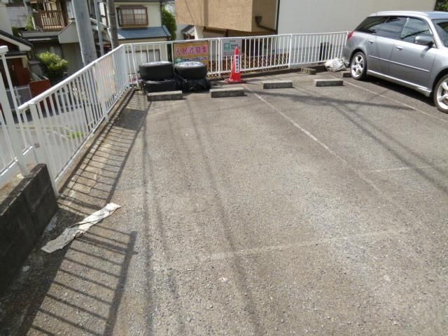 駐車場　★敷地内駐車場あります★