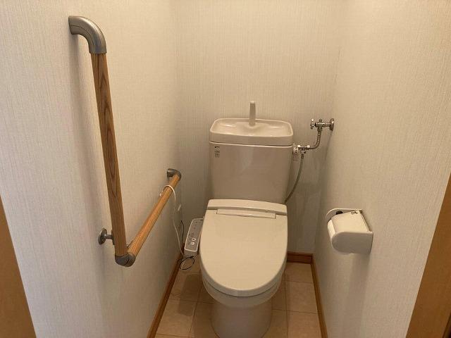 トイレ　トイレ