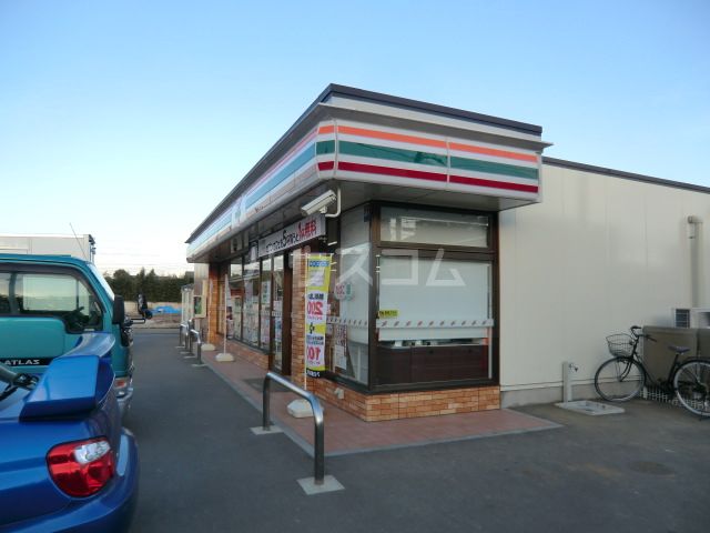 コンビニ　セブンイレブン白井冨士店（コンビニ）まで296m