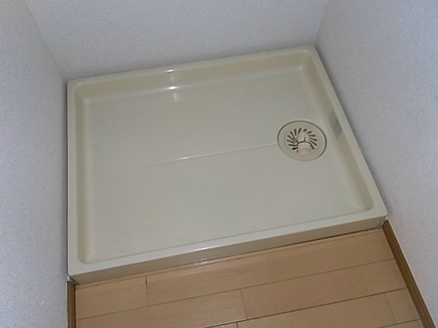 洗面設備　室内洗濯パン