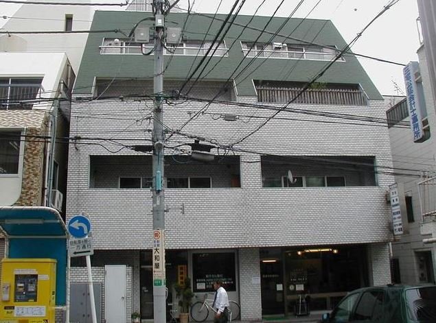 建物外観　サンコート四谷