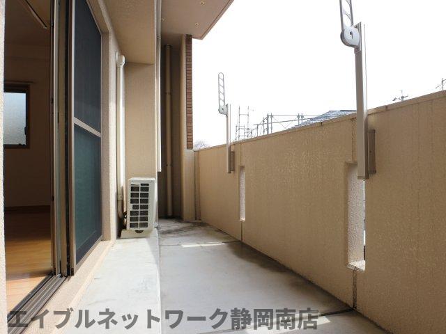 バルコニー　イメージ