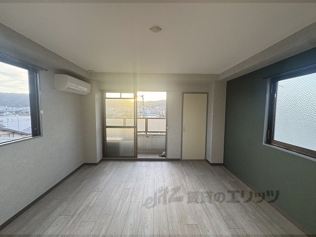 居室・リビング　洋室