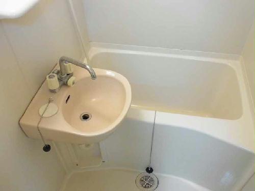 バス・シャワールーム　現況優先