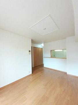 居室・リビング　対面キッチン仕様のLDK