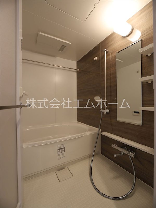 バス・シャワールーム　バスルーム　浴室暖房乾燥機　追い炊き付き