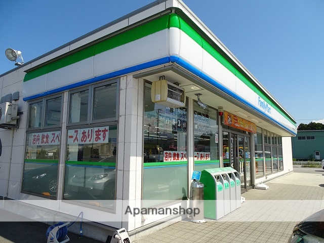 コンビニ　ファミリーマート（コンビニ）まで431m