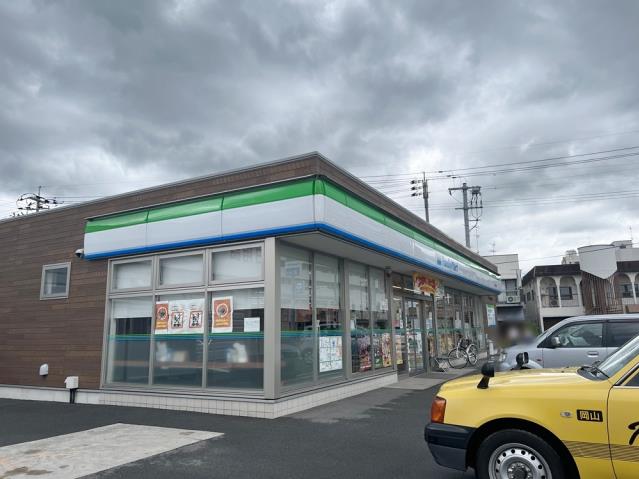 コンビニ　ファミリーマート西大寺中店（コンビニ）まで1098m