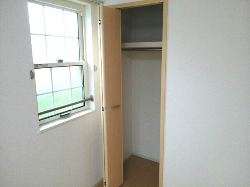 収納　クローゼット