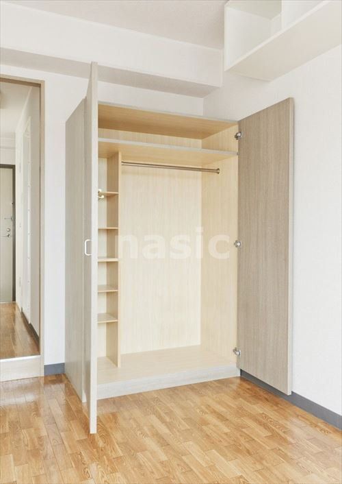 収納　クローゼット