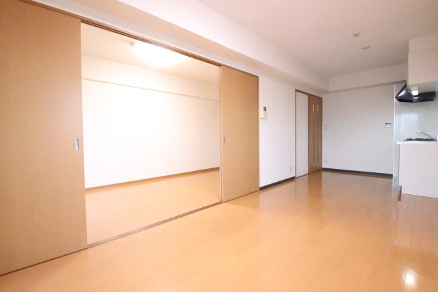 居室・リビング　※別室の参考写真の為、現況優先です。