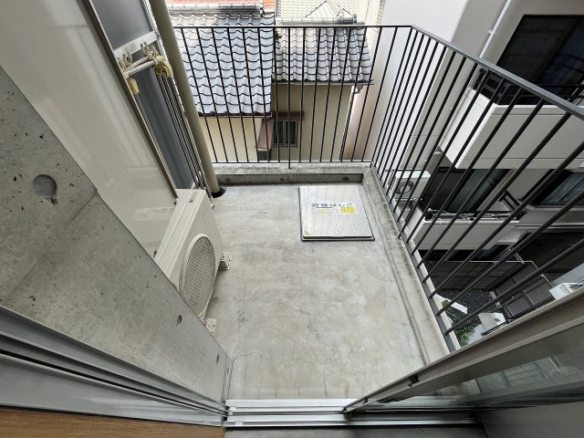 バルコニー　落ち着いた時間を過ごせるバルコニーです