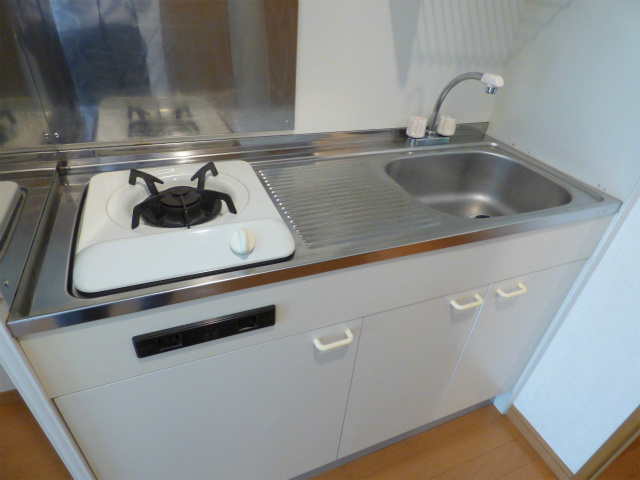 キッチン　ガスコンロつきシステムキッチン