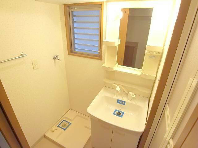 洗面設備　シャンプードレッサーつき