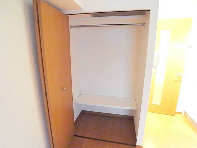 収納　クローゼットつき