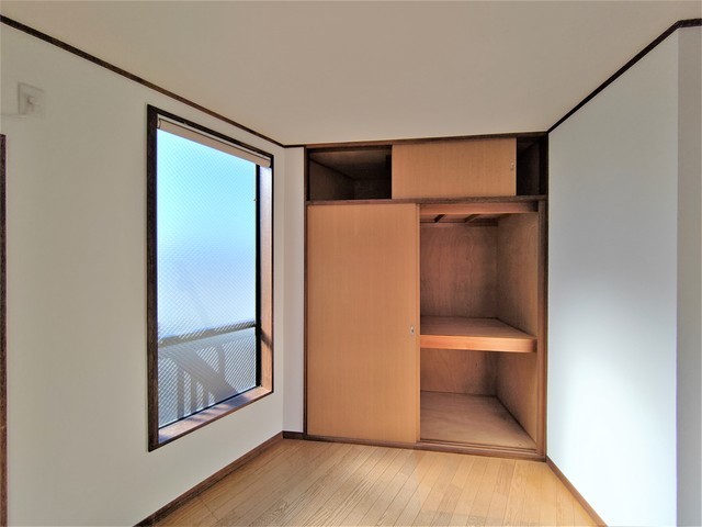 収納　洋室収納