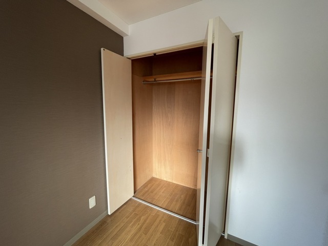収納　※別号室の写真です。