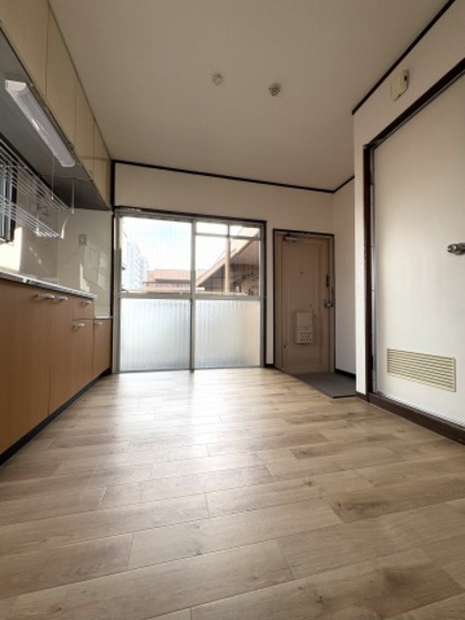 玄関　※別部屋の写真です