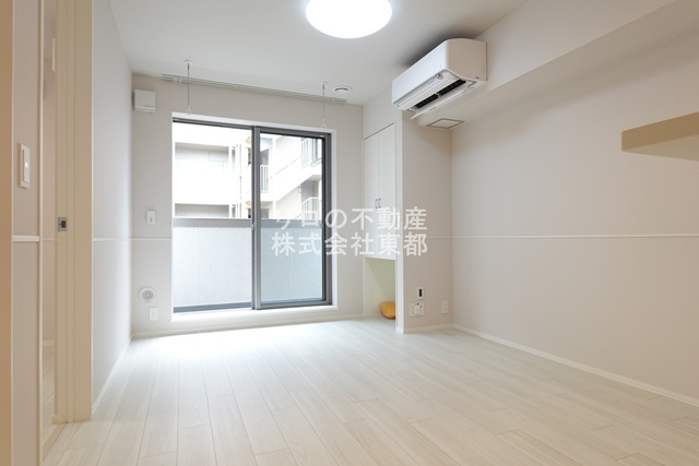 居室・リビング　リビングでゆったりくつろげる憩いの空間♪