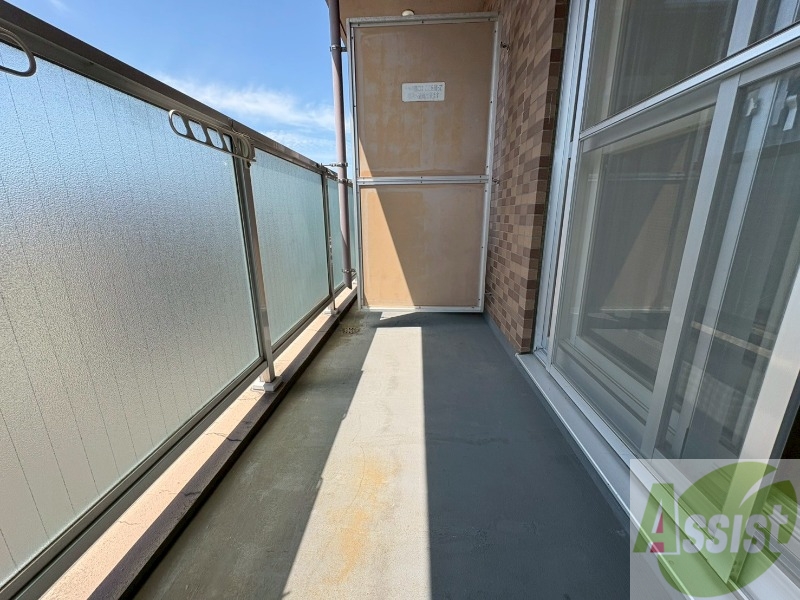 バルコニー　バルコニーが付いていますので一息ついてみてはいかがですか。