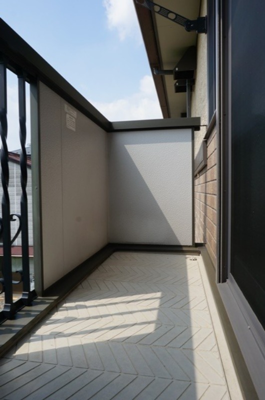 バルコニー　図面と現状に相違がある場合には現状を優先