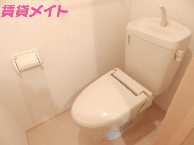 トイレ　同タイプの部屋写真です