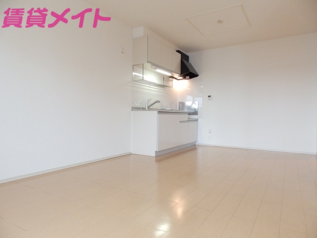 居室・リビング　同タイプの部屋写真です