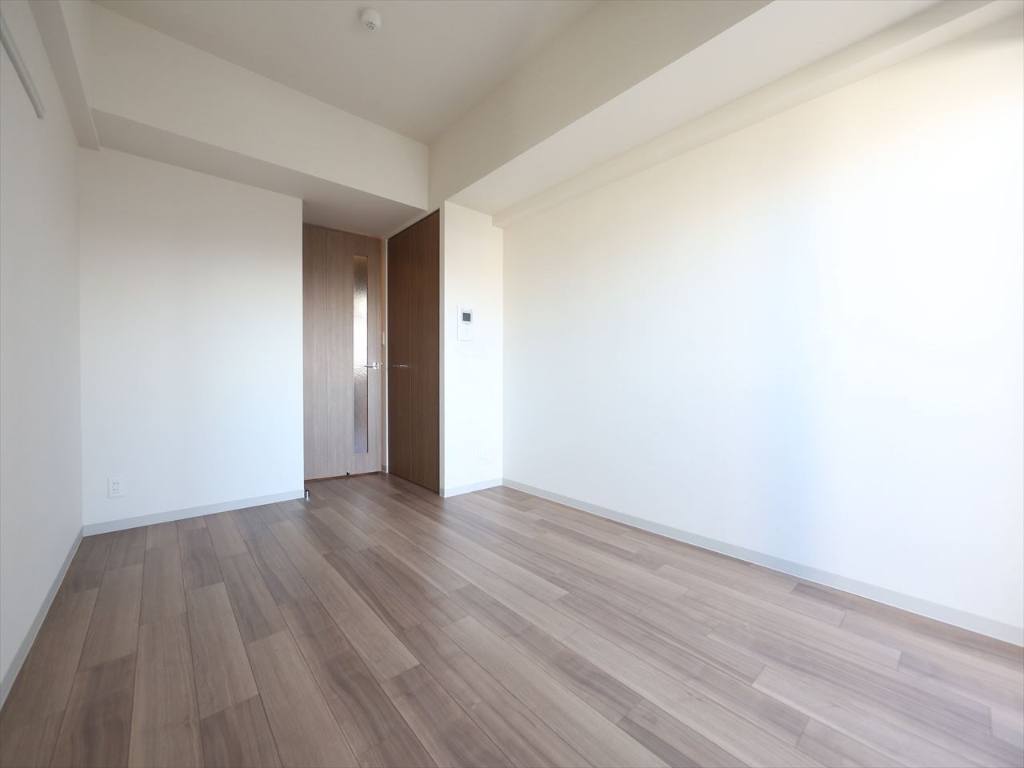 居室・リビング　洋室7.1帖　クローゼット付（収納充実してます）